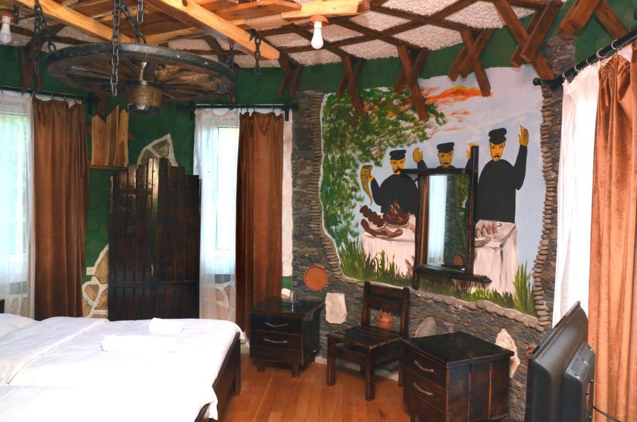 Toma'S House Hotel Nakalakevi  Bagian luar foto